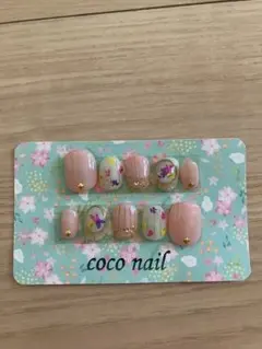 フラワー柄ネイルチップと接着テープセット