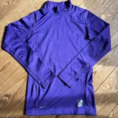 NIKE アンダーシャツ　パープル　キッズ Ｍサイズのサムネイル
