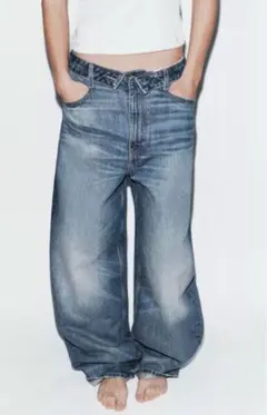 デニムブルー ストレートパンツ サイズ34折り返し 新作　新品タグ付き