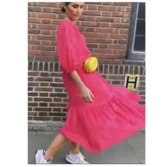 ZARA ピンクカットワーク刺繍ロングワンピース