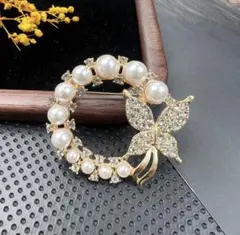 パールと蝶のブローチ入学式 卒園式 入園式 卒業式 結婚式七五三母の日