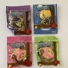 ワンピース　クッキーマスコット チョッパーA、チョッパーB、サンジ、ロビン
