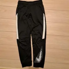 黒のジャージ Sサイズ (130-140cm)