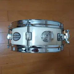 Item thumbnail for item 3dc3c26a-a1bc-4287-8535-b8601136a23e