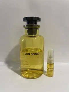 LOUIS VUITTON SUN SONG 100ml 香水（値下げ交渉可） LOUIS VUITTON SUN SONG 100ml 香水（値下げ交渉可） Sun Song