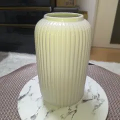 IKEA　フラワーベース　スティルレーン22cmオフ白　花瓶花器のサムネイル
