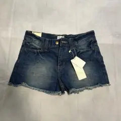 Item thumbnail for item 821fc984-876d-42fb-b7e4-4516d77f0e6e