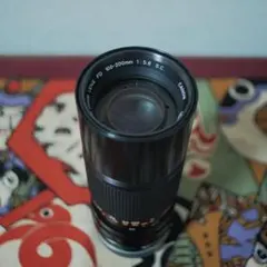 CANON FD 100-200mm f/5.6 S.C. レンズのサムネイル
