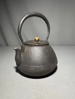 Item thumbnail for item cbb9a2b8-a011-4e84-9b36-af2a3553f94a