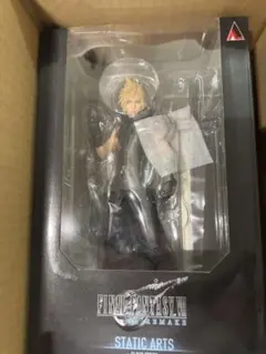 ファイナルファンタジーVII クラウド STATIC ARTS