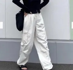 GU ホワイト パラシュートカーゴパンツ S