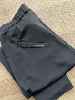 【美品】mizuiro ind イージーストレッチパンツのサムネイル