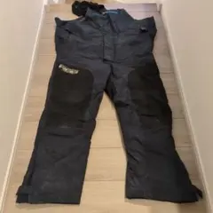 Item thumbnail for item e7cbdfd3-a183-4a04-9bb8-3dbc8bdc31f7