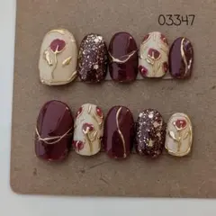 お値下げ　ネイルチップ 03347 ワインレッド 花柄　赤　ボルドー　ニュアンス