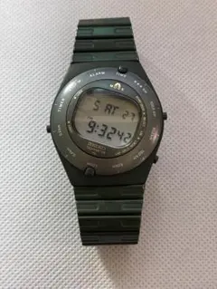 1980年代 初代 セイコー×ジウジアーロ A828-400Aのサムネイル