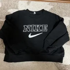 NIKEロゴ入り　トレーナー ブラック