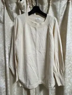 a.v.v ニット アイボリー