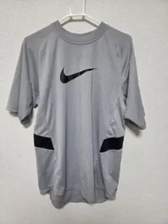 NIKE　ナイキ　ドライフィット　Tシャツ　グレー　L