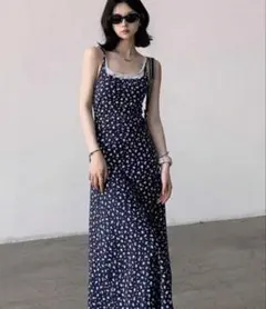 小花柄 キャミソール ロングワンピース ネイビー　シーイン