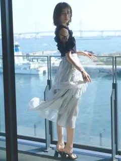 SNIDEL プリーツフリルノースリーブニット ライトブルー