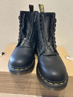 1460 TWIN ZIP 8 ホール ブーツ BLACK, 23cm（UK4） - メルカリ