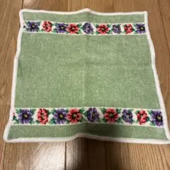 Item thumbnail for item 7dc004e2-ca3d-4f46-b0e1-9b728e7b492d