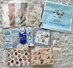 ユーリ!!! on ICE サンリオ コラボ カフェ グッズまとめ売り