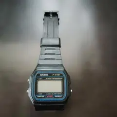 CASIO F-91W デジタル腕時計 ブラック