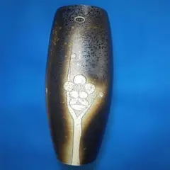 信楽焼 .花瓶. 梅の絵. 陶器 フラワーベースのサムネイル