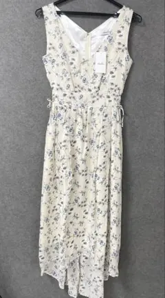 【極美品】dazzlin 花柄ノースリーブ ワンピース Vネックレースアップのサムネイル