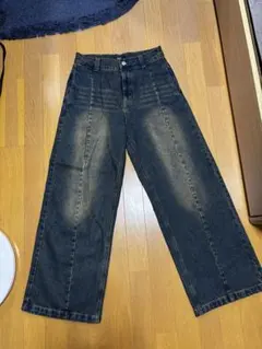 BEAMS ワイドデニムパンツ インディゴ センタープレス　 Mサイズのサムネイル