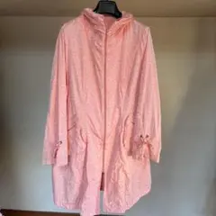 ピンク 花柄エンボス加工 フード付きジャケット