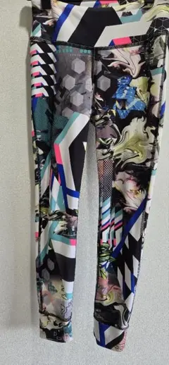 Item thumbnail for item 023834fb-cb4c-4987-ae08-5ee5dbdd000e