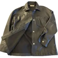 ☆レザー風 ブラック ボタン付きシャツジャケット