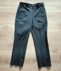 UNIQLO テーパードパンツ Lサイズ