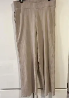 ユニクロ　リブ　ベージュ ワイドリラックスパンツ XL