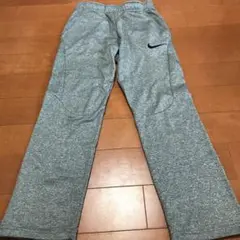 NIKE ナイキ　キッズ　スウェットパンツ　150cm