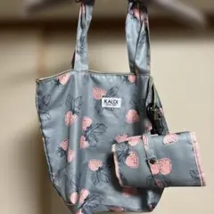 カルディ KALDI トートバッグ トラベルポーチ付き イチゴ柄 いちご柄