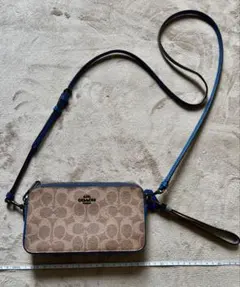 COACH チャータークロスボディ 19 ブルー 1回使用 美品 - メルカリ