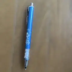 青いキャラクターシャープペンシル