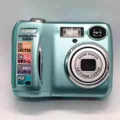実写美✨ NIKON COOLPIX E3200 ターコイズブルー 単3電池 2026年最新】ニコン e3200の人気アイテム - メルカリ