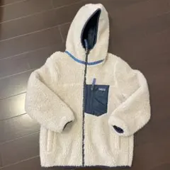 パタゴニア　キッズ　リバーシブル　ボアフリースフーディー　Sサイズ