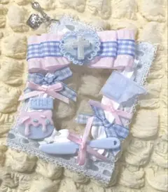 【15】ホイップデコ　トレカケース　硬質ケース　量産型　水色　ピンク