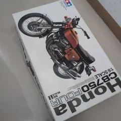 TAMIYA 1/6 Honda CB750 FOUR プラモデルのサムネイル