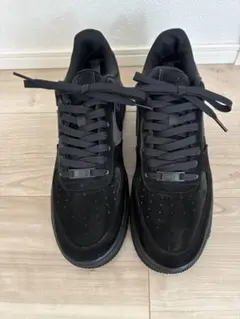 NIKE AIR FORCE 1 ブラック スニーカー　27.5
