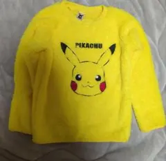 ピカチュウ フリース トレーナー　サイズ130