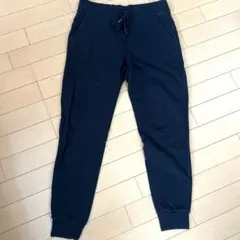 UNIQLO ブラック　スウェットパンツ