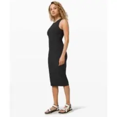 lululemonバックスリット ワンピース 6 - メルカリ
