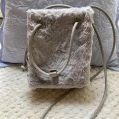 グレーファー サコッシュバック