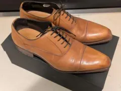 ブラウンレザー キャップトゥ ドレスシューズのサムネイル